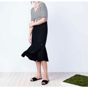 Ann Taylor Gretel Black Slides Flat Sandals Size 10